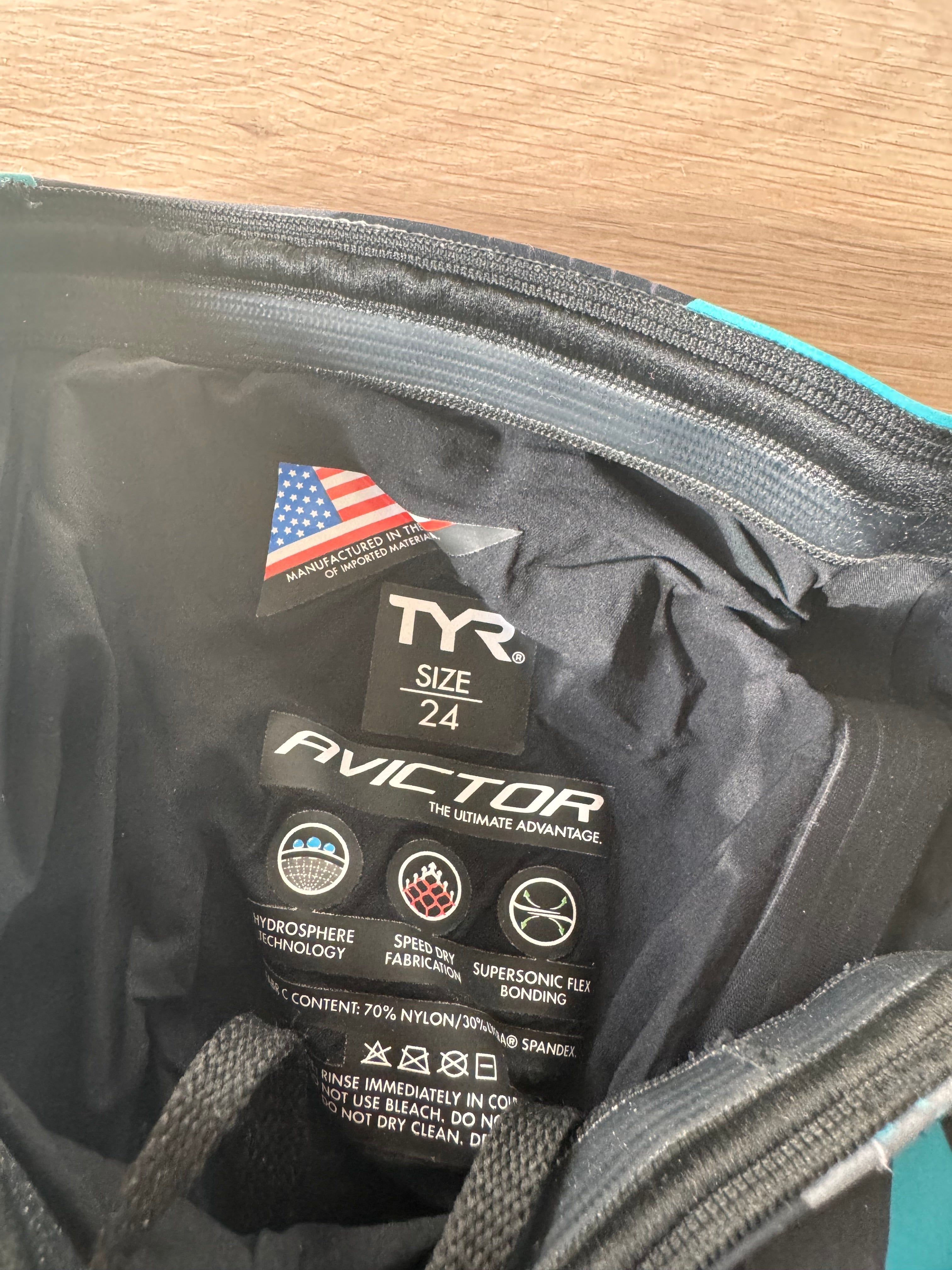 Mens TYR Avictor jammer
