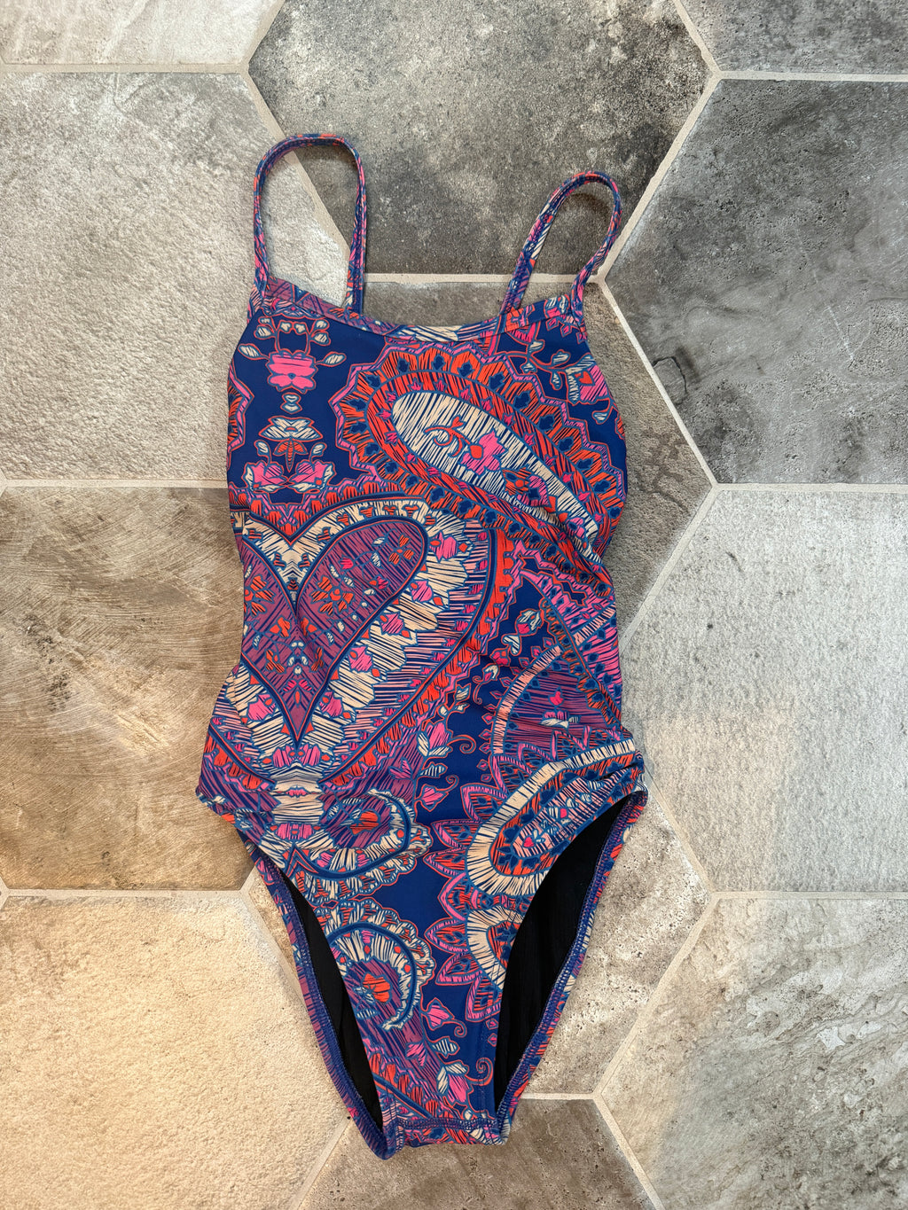 Jolyn Rhys One Piece Size 26
