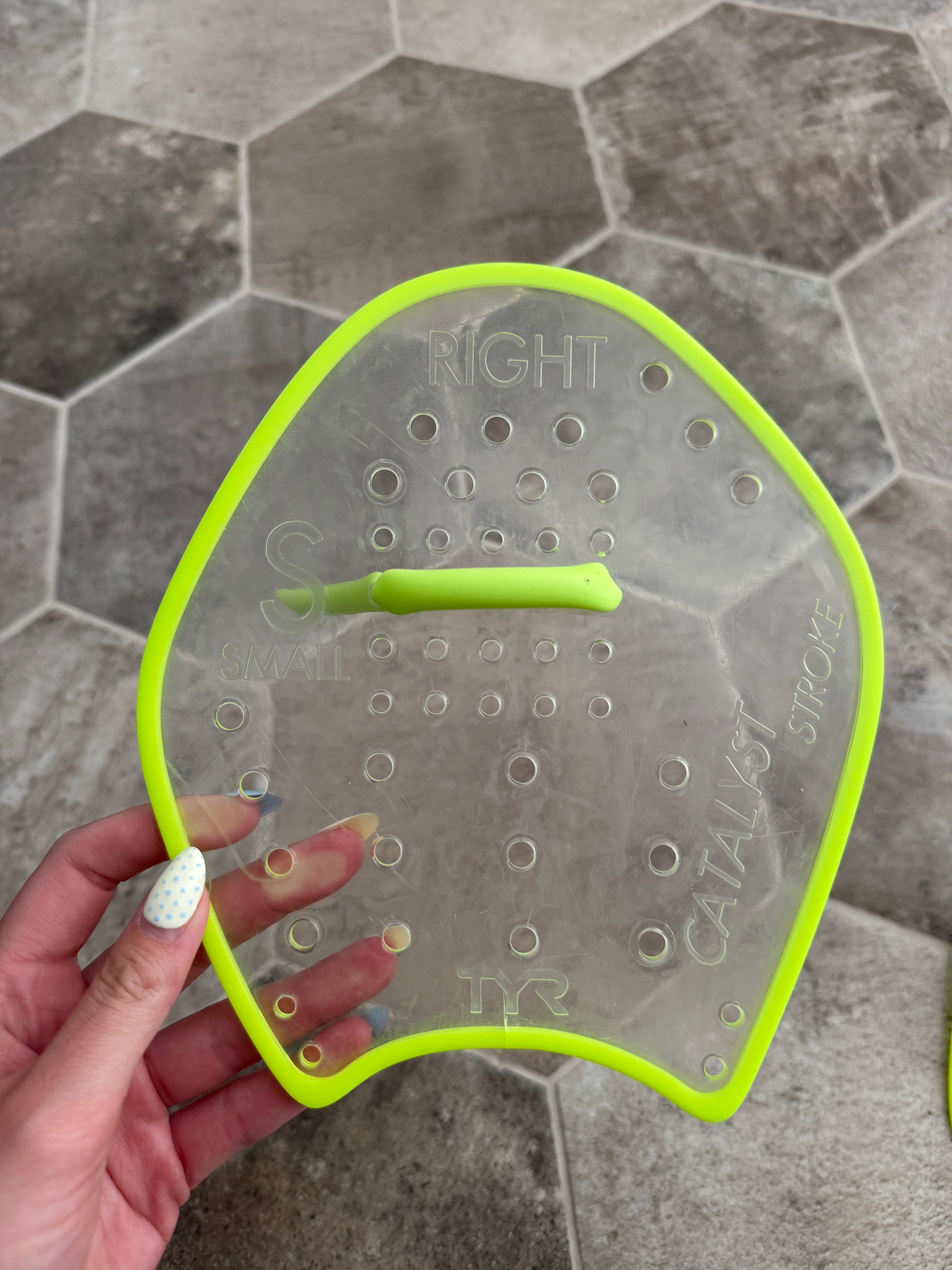 TYR paddles